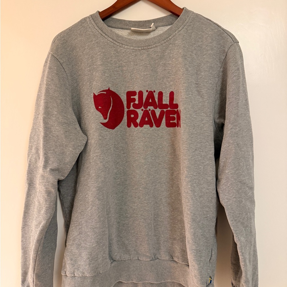 Fjallraven Gray Crewneck Sweater with Red Logo